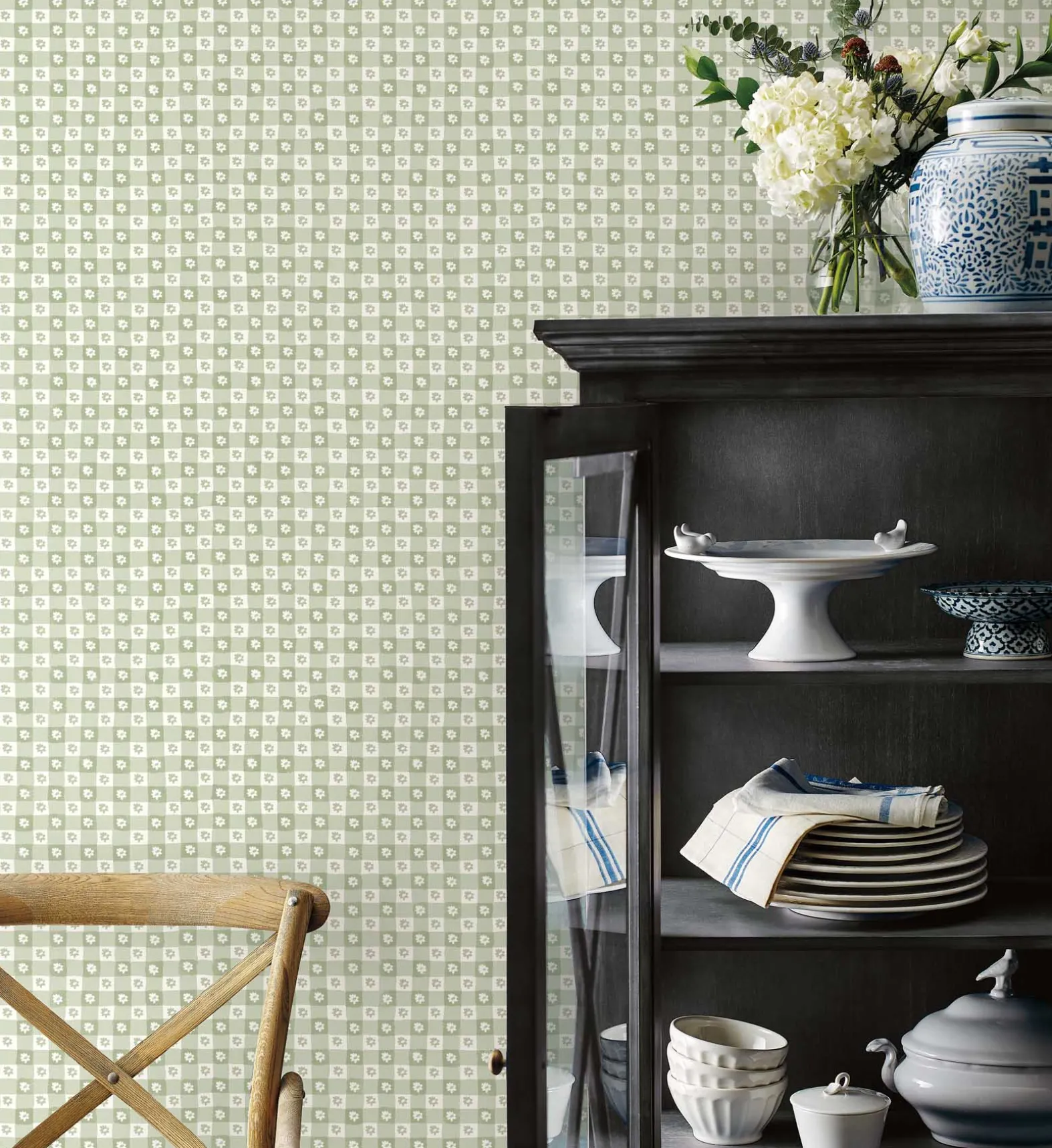 Daisy Gingham Peel & Stick Wallpaper