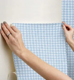 Daisy Gingham Peel & Stick Wallpaper