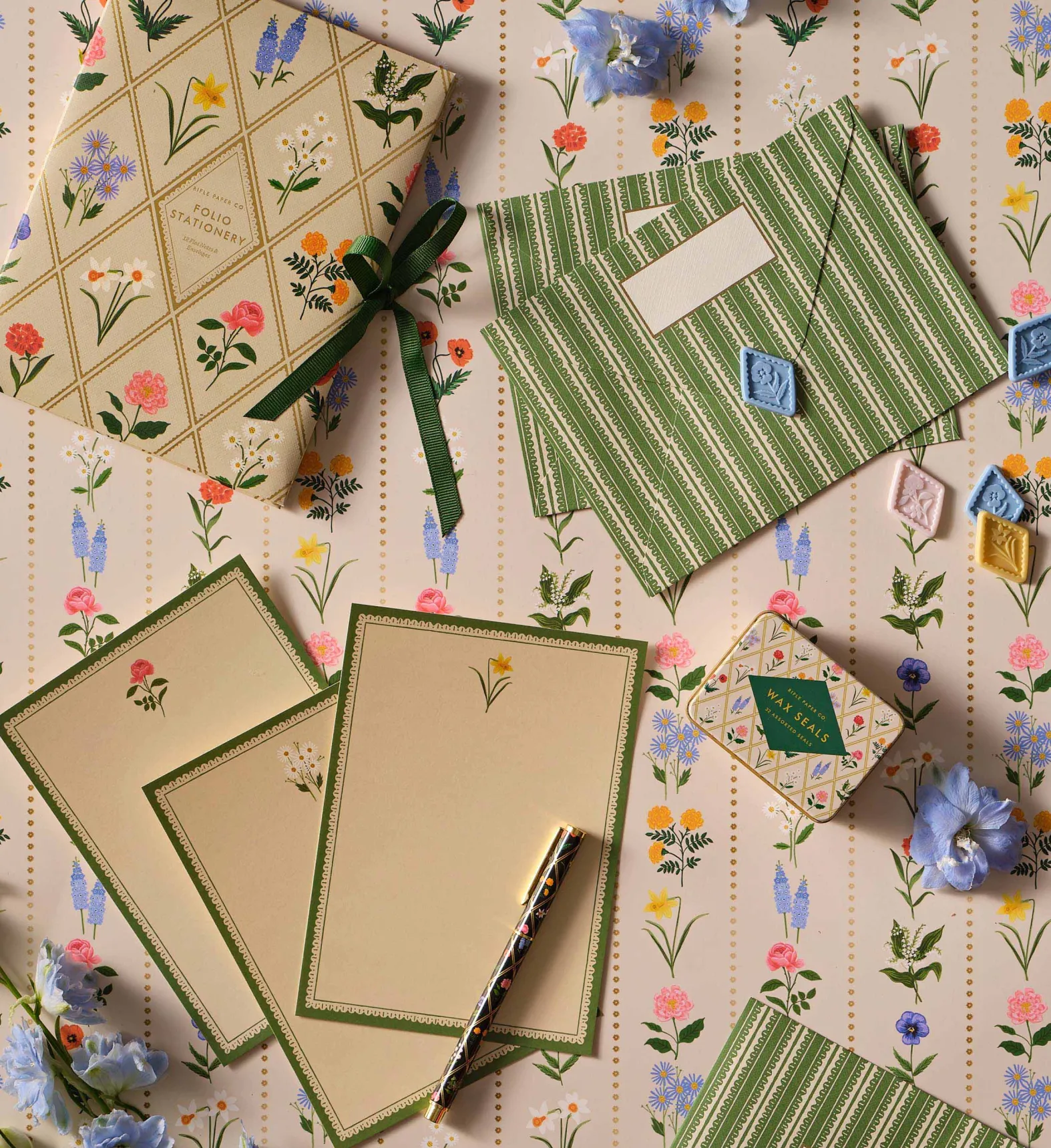 Folio Stationery Set