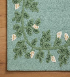 Highgrove Climbing Vines Wool Hooked Rug