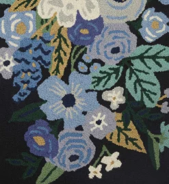Minnie Garden Party Wool-Hooked Rug