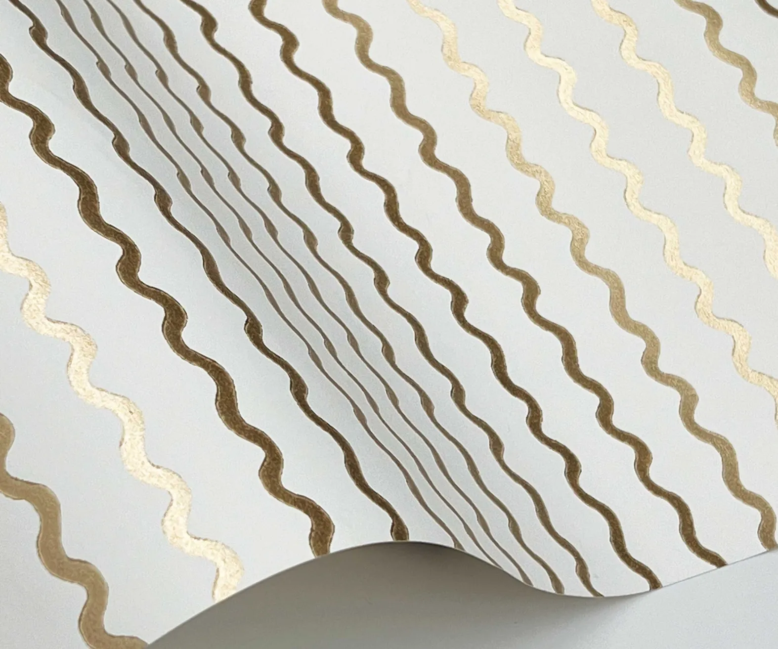 Rickrack Wallpaper Sample