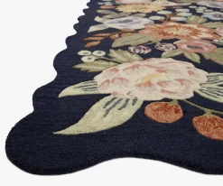 Vintage Blossoms Wool-Hooked Rug