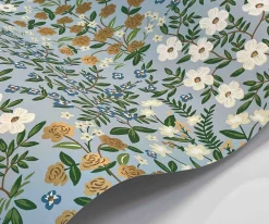 Wildwood Garden Wallpaper Sample