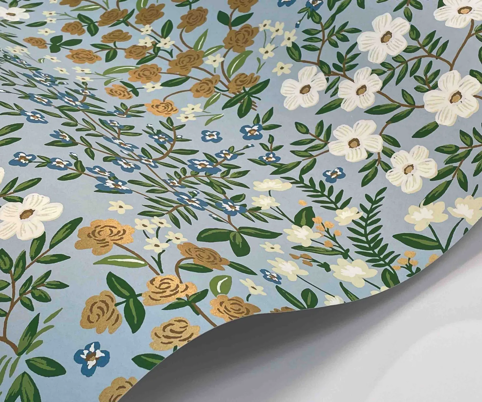 Wildwood Garden Wallpaper Sample