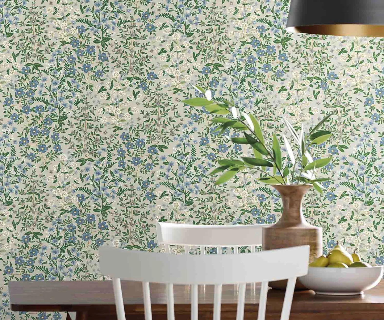 Wildwood Garden Wallpaper Sample