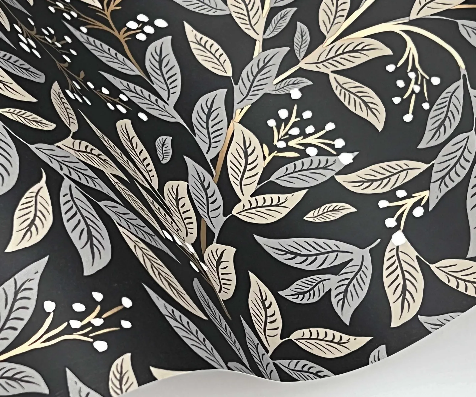 Willowberry Wallpaper